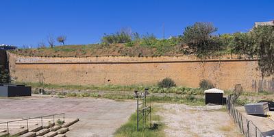 Ανατολικά τείχη Χανίων 8200